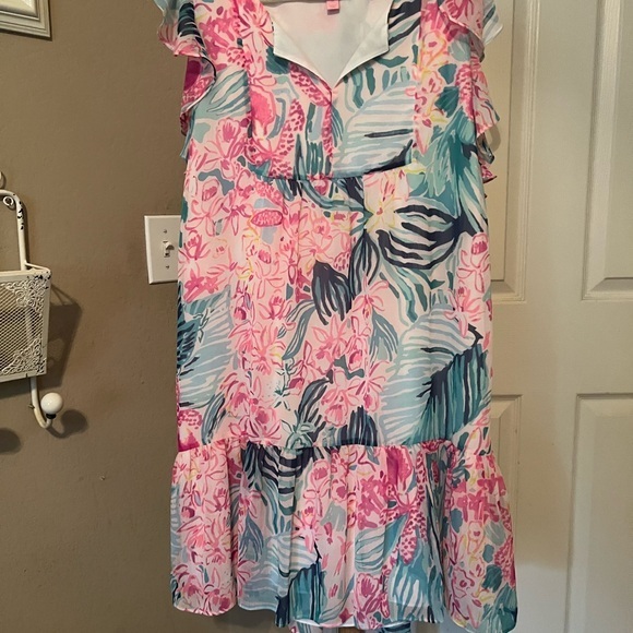 Lilly Pulitzer Dresses & Skirts - Lilly Pulitzer Pink and Cream Dress